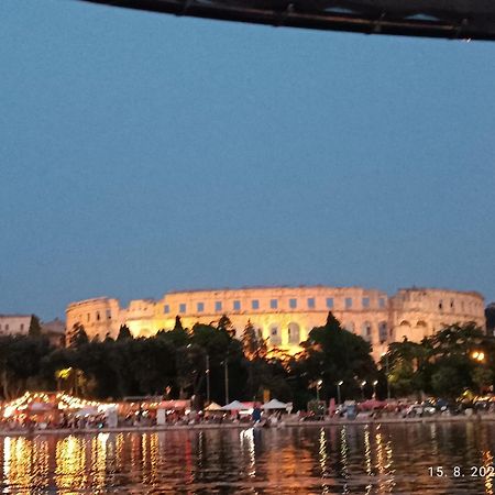 Apartman Diana,Free Parking Pula Dış mekan fotoğraf