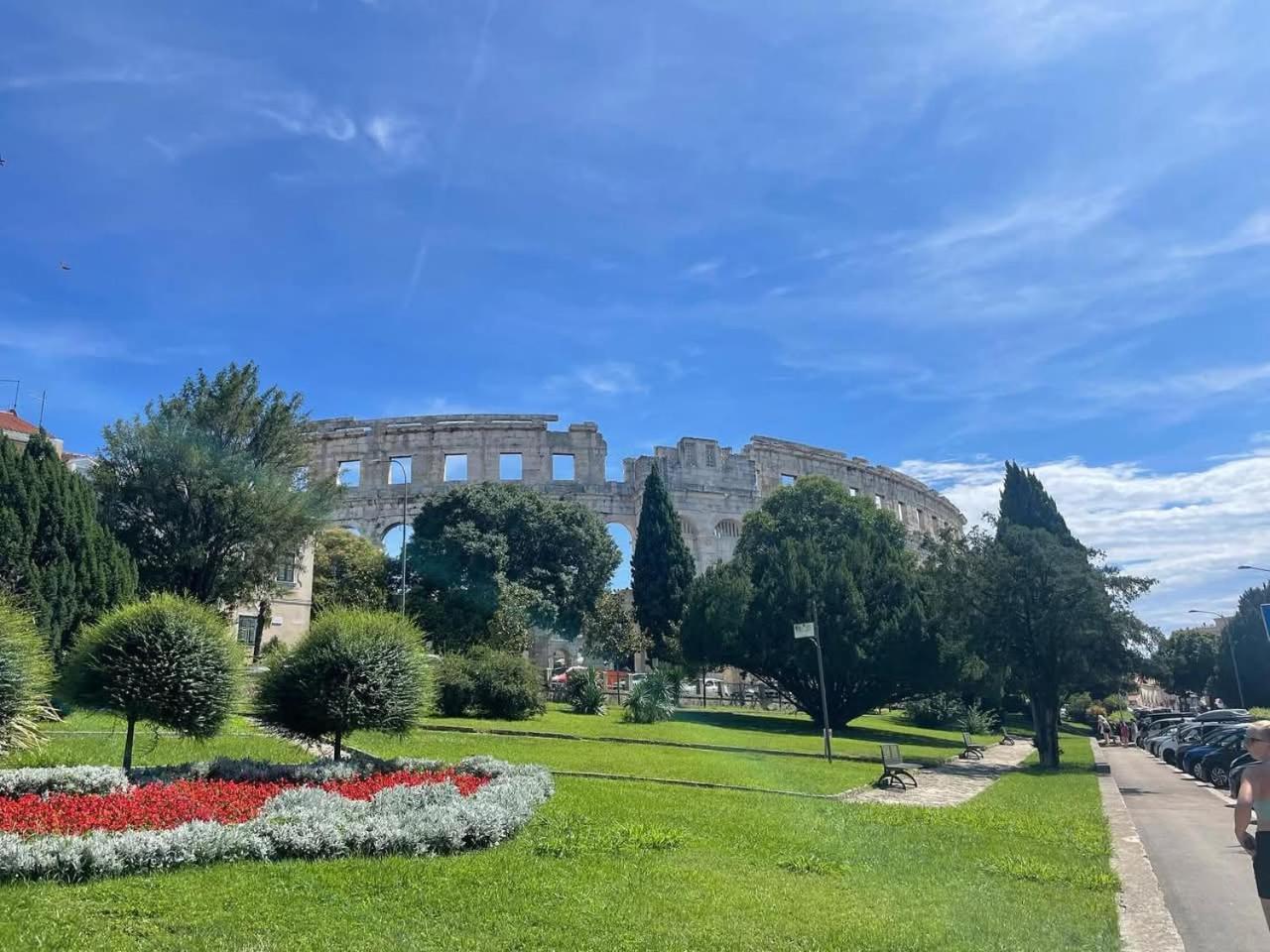 Apartman Diana,Free Parking Pula Dış mekan fotoğraf